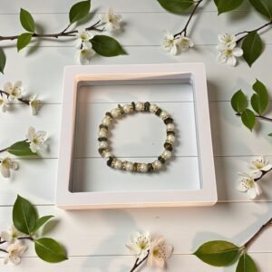 Stone Jewelry Wrist Bracelet (White Beads and Tiger Eye)