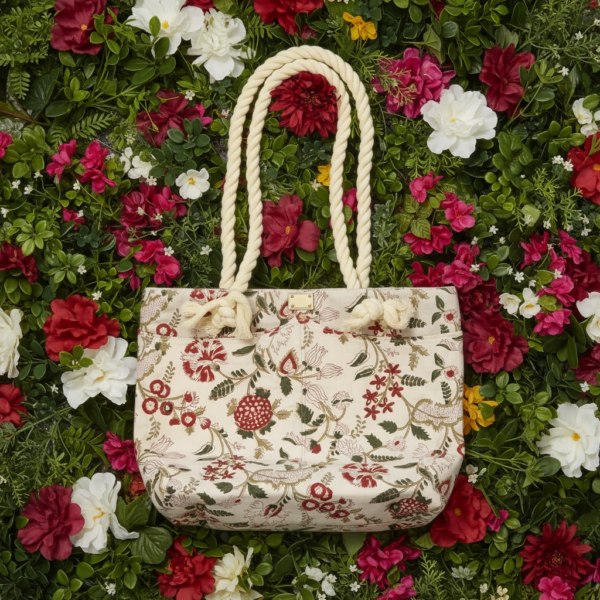 Over The Weekend Purse (Red Floral)